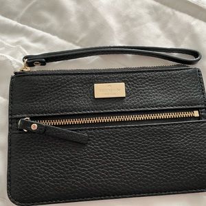 Kate Spade Blk leather wristlet never used